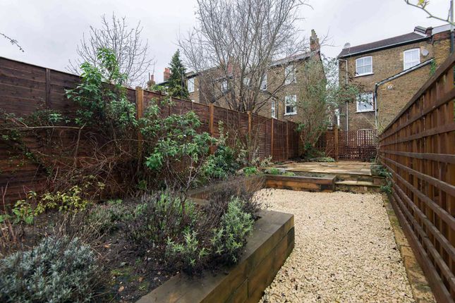 Flat 2, 148, Sunnyhill Road, London photo 5