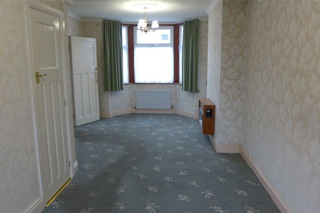 37, Thurlestone Road, Coventry photo 5