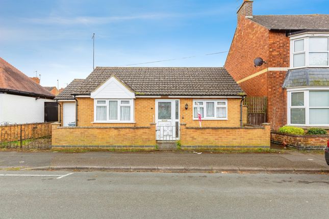 Thumbnail Detached bungalow for sale in Roundhill Road, Kettering