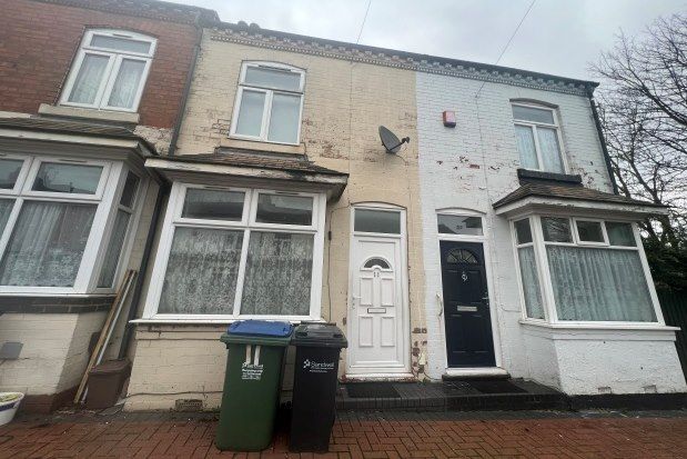 Thumbnail Property to rent in Oliver Road, Smethwick