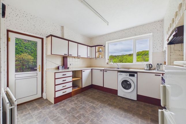 14, Meadowfields, Whitby photo 4