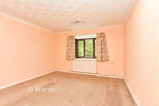 Coppice Court, Kingsdown Close, Gillingham photo 3