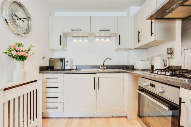 Whitby Court, 3, Scampston Drive, Wakefield photo 4