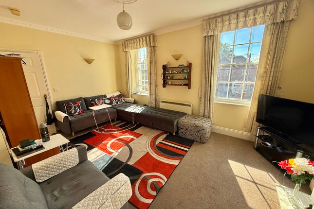7, William House Court, Westbury photo 4