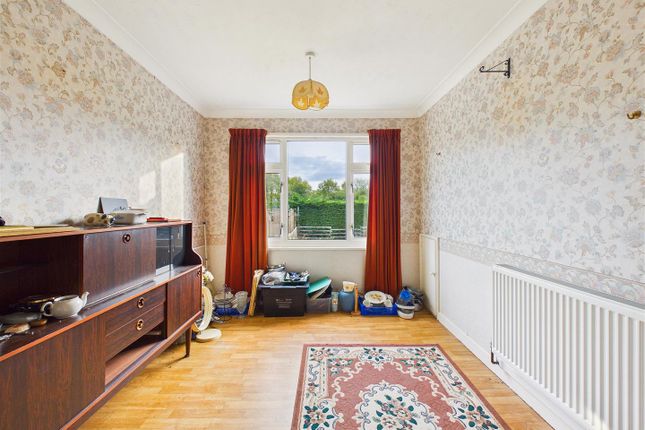 33, Cropton Road, Hull photo 3
