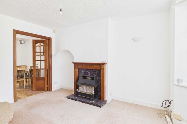159, Coombes Lane, West Midlands photo 3
