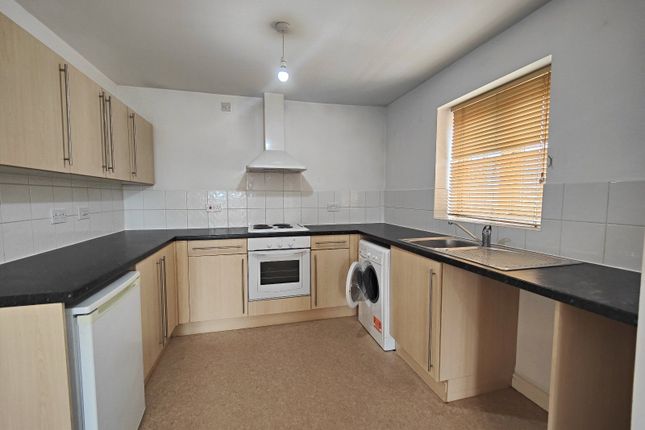 39, Kiln Avenue, West Yorkshire photo 2