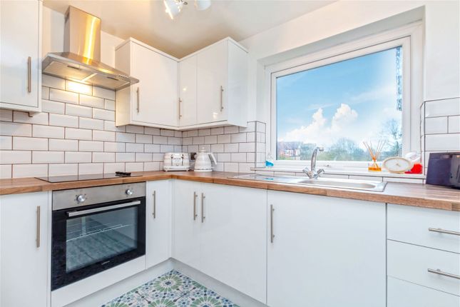 Flat for sale in Brentwood Court, Hesketh Park, Southport