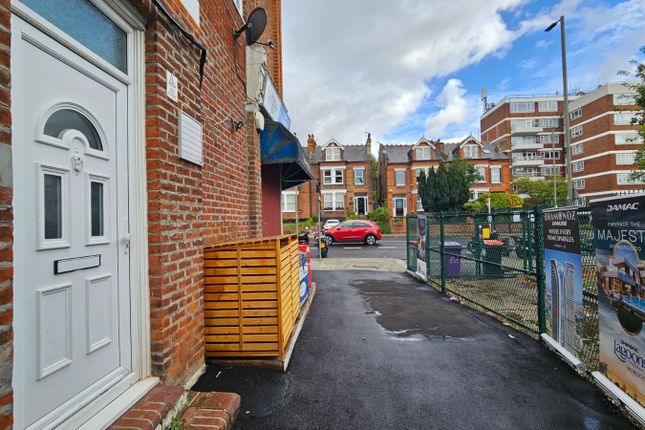 199, Regents Park Road, London photo 5