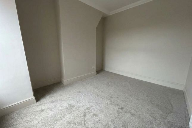 20, Liverpool photo 5