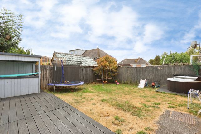 164, Wareham Road, Poole photo 4