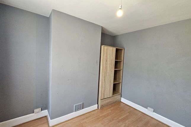71 Maidenhall Road, Luton,LU4 8LB, LUTON photo 5