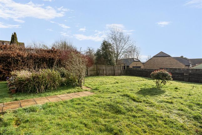 73, Thicket Mead, Radstock photo 4