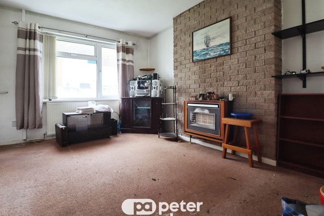 56, Rhiw'r Ddar, Cardiff photo 2