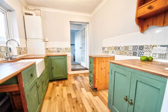 12, Rosebery Road, Ipswich photo 4