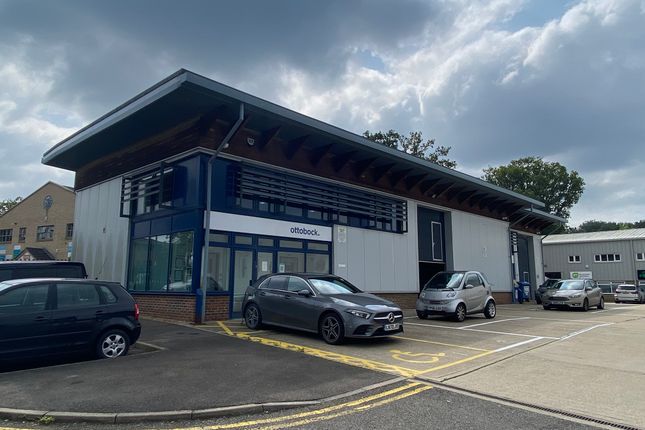 Thumbnail Industrial to let in Units 1 &amp; 2 Spindle Court, Spindle Way, Crawley