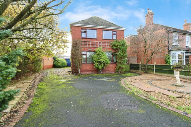 3-bed house on Rosegrove, Wellington Road, Telford, £280,000