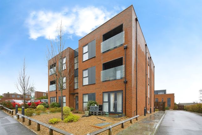 Flat for sale in Victoria Road, Burgess Hill