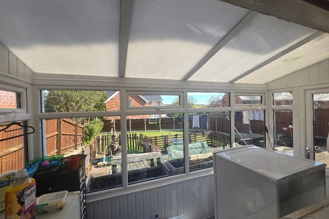 464 Uppingham Road, Leicester photo 5