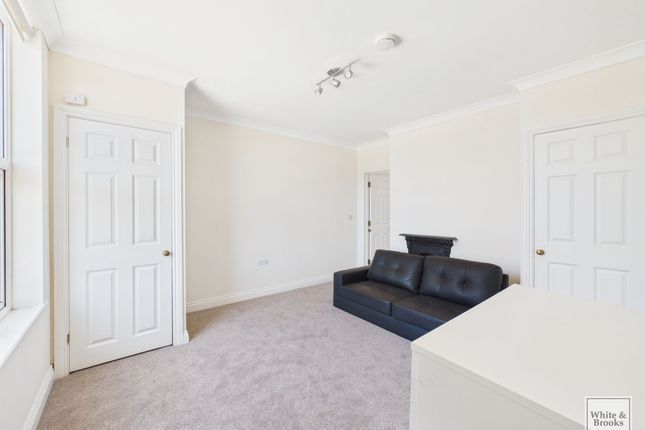 Flat 4, 56 Richmond Avenue, Bognor Regis photo 4