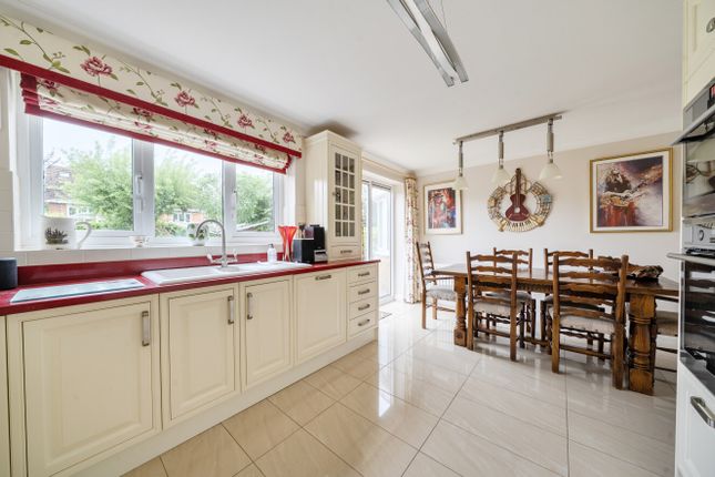 Fulwood House,, Basingstoke Road, Reading photo 4