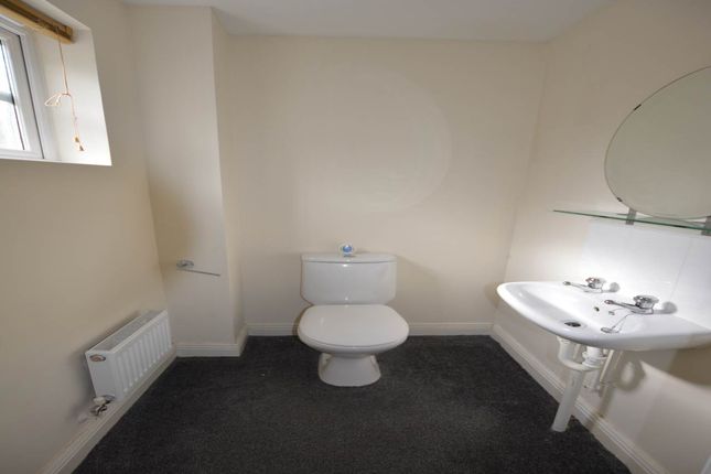 Mill Court, Hafodrynys Newport photo 5