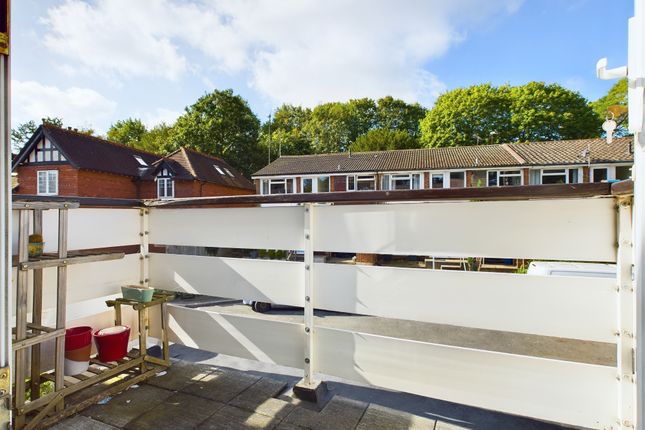 Maisonette for sale in River Mead, Worthing Road, Horsham