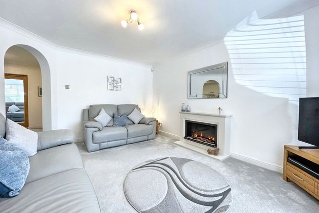 2, Balmoral Drive, Peterlee photo 4