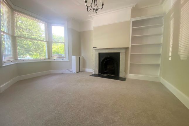 14 Buckingham Road, Tunbridge Wells photo 2
