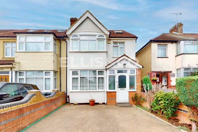 Kings Avenue, Greenford photo 2
