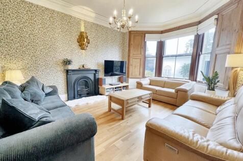 110246_Adr-S-24278_Img_04_0000_Max_476x317