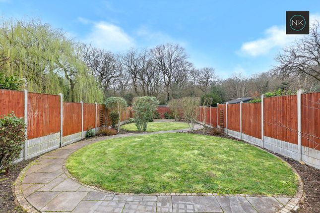 57, High View Road, London photo 4