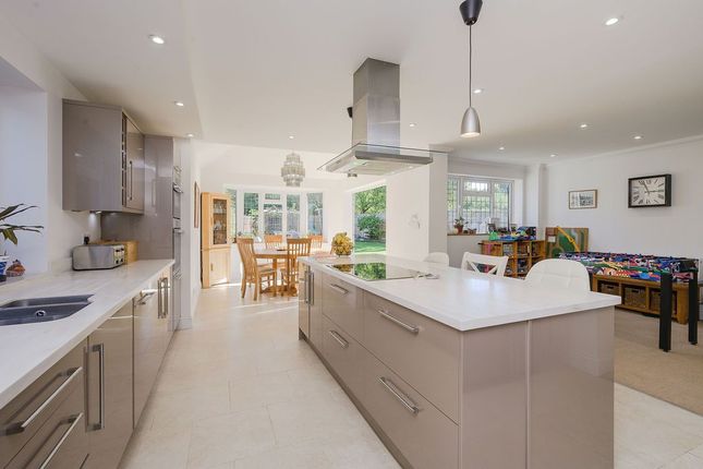 75, Esher photo 4