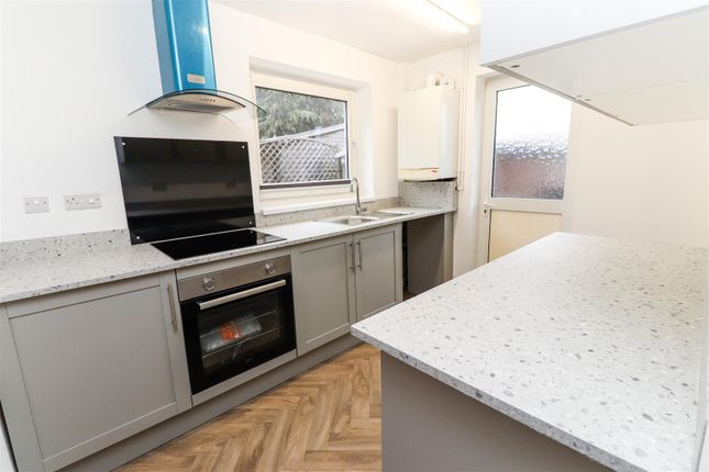 199, Ladywood Road, Kirk Hallam photo 4