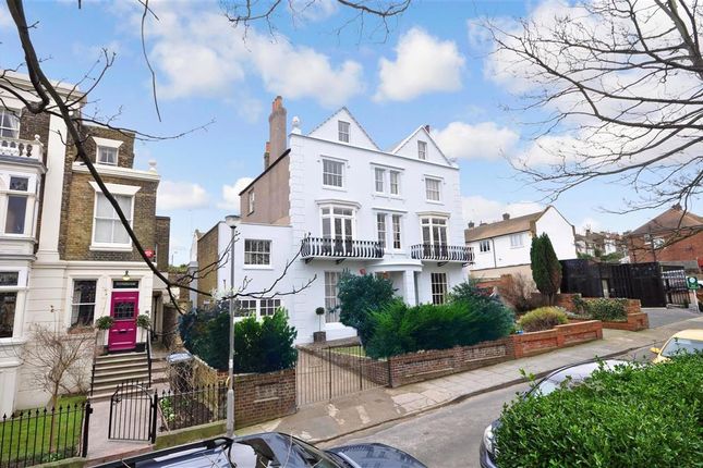 5 Bed Semi Detached House For Sale In Vale Square Ramsgate Kent
