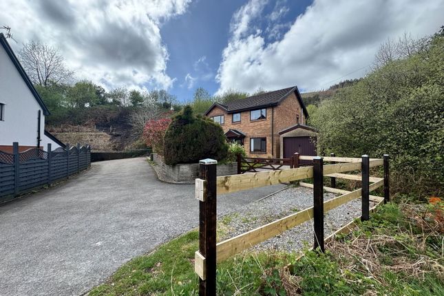 Rowan Garth, 35 Garnwen Road, Maesteg photo 4