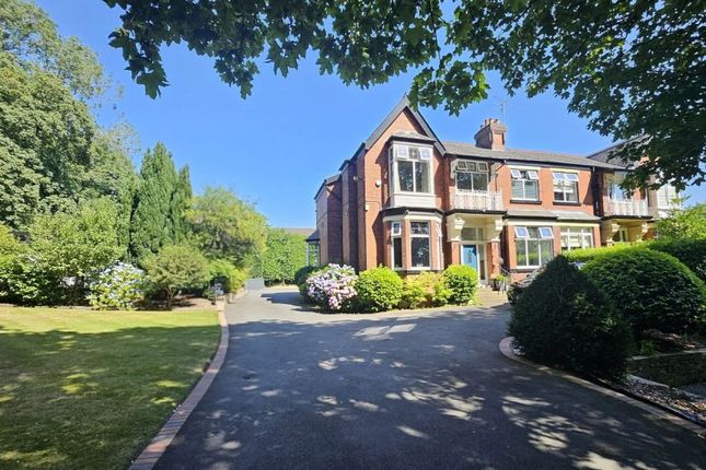 9, Lostock Junction Lane, bOLTON photo 2