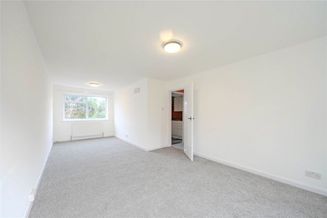 1, Holt Vale, Leeds photo 3