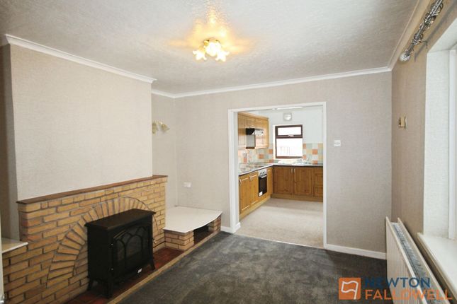 123 Broad Lane, Wolverhampton photo 3