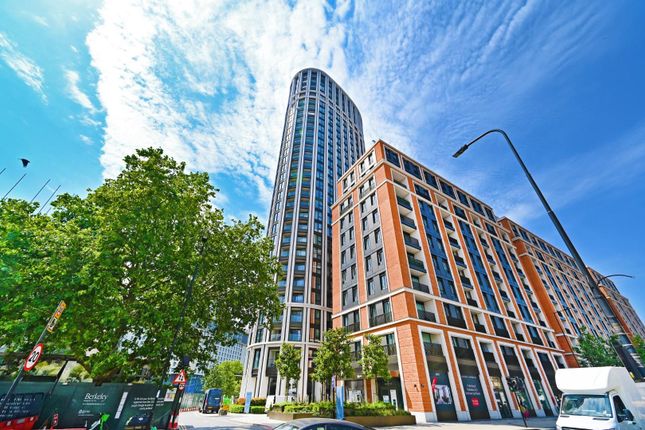 Apartment 2207, Westmark Tower, 1 Newcastle Place, London photo 3