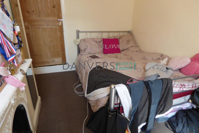 Terraced house to rent in Browning Street, Leicester