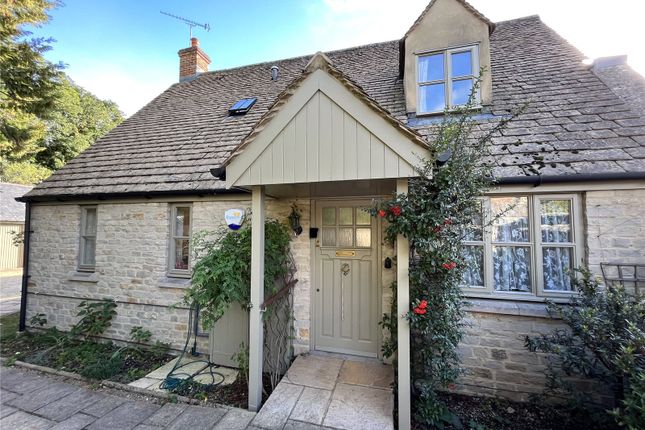Detached house for sale in Manor Gardens, Lechlade, Gloucestershire