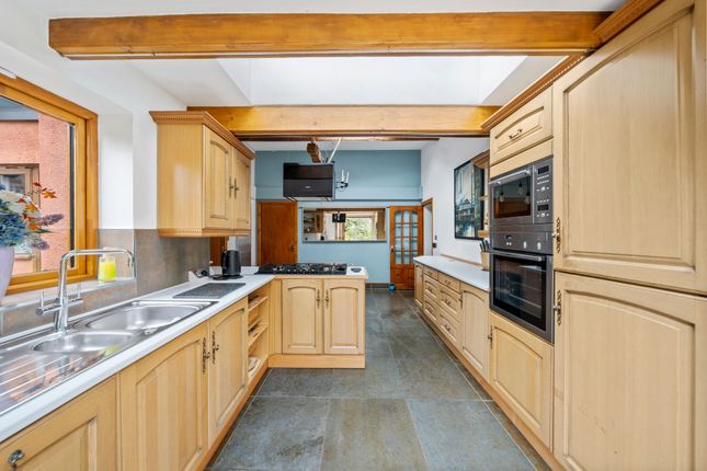 104 Ashton Road, Newton-Le-Willows photo 4