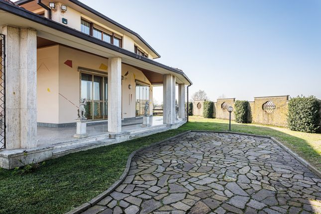 Villa for sale in Lombardia, Milano, Cassano D'adda