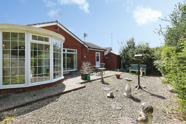 18, Oxford Way, Warwick photo 3