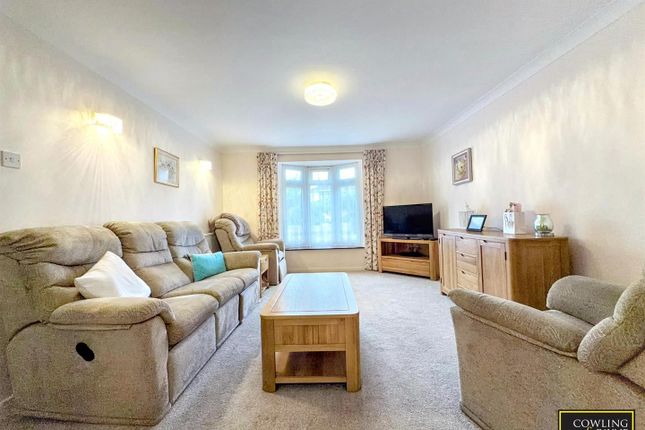 22, Riverside Walk, Wickford photo 4