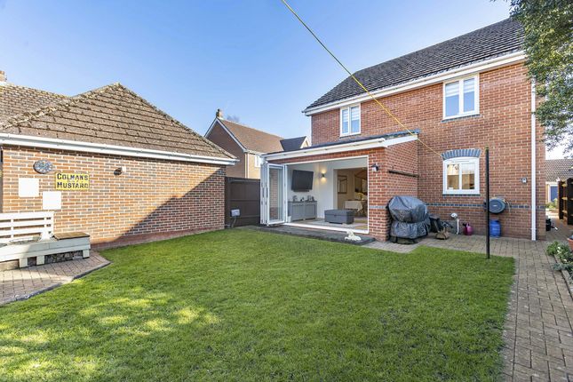14, Willow Lane, Milton photo 2