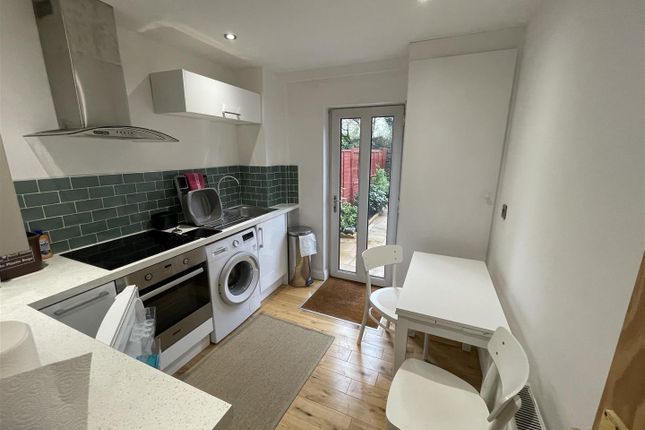 2 Old Vicarage Place, Bristol photo 5
