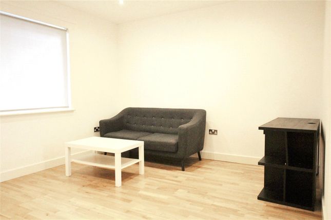 Flat for sale in Tyas Road, Canning Town, London