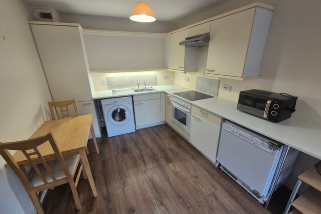 39, City Heights, Birmingham photo 3